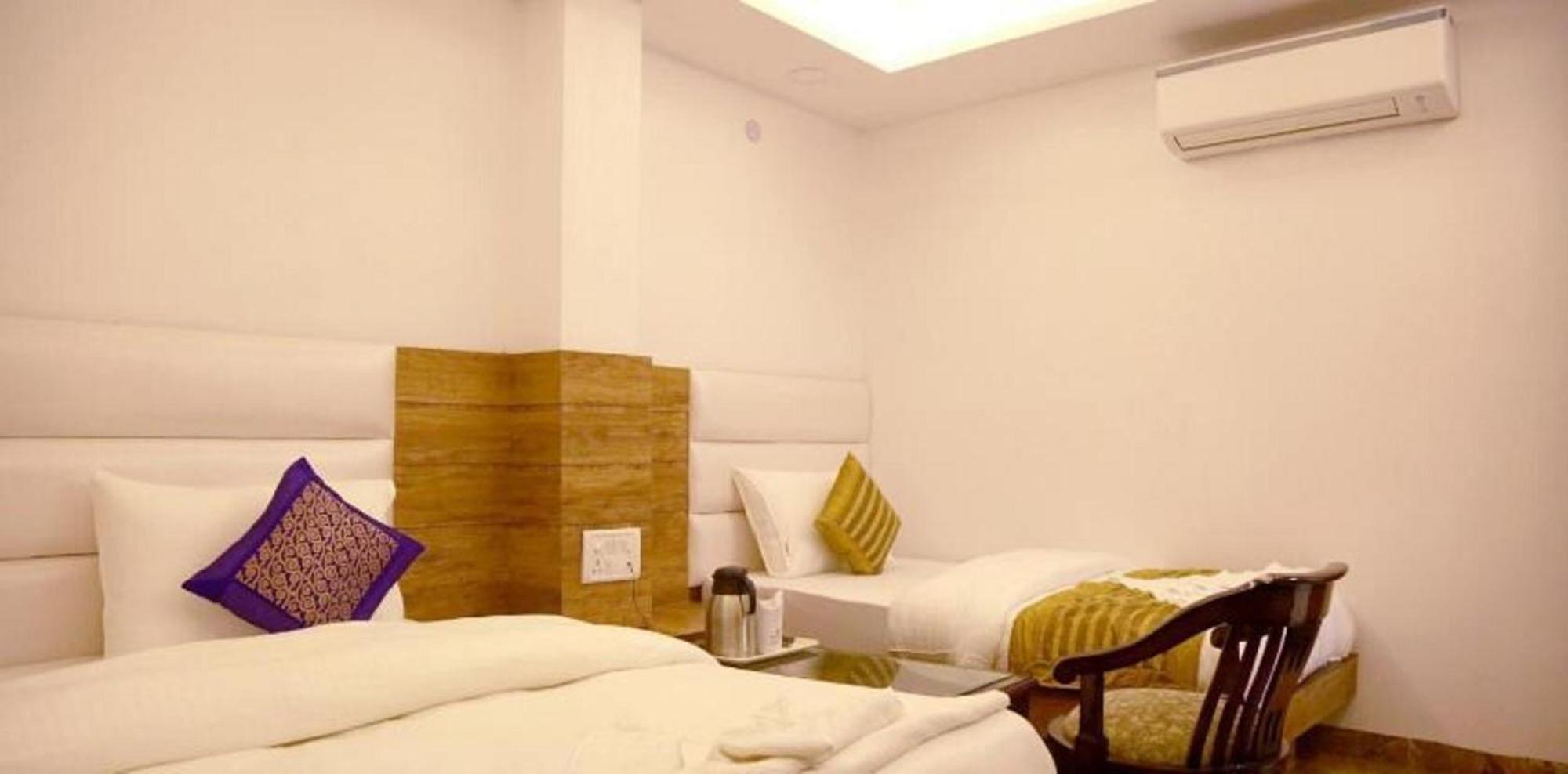 Hotel True Stay At New Delhi Railway Station Exterior photo